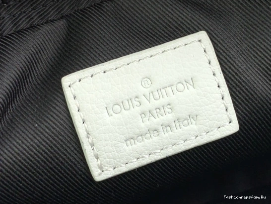 FS CHEAP LOUIS Alpha-11.0*18.5*6.5CM Nano VUITTON 0810